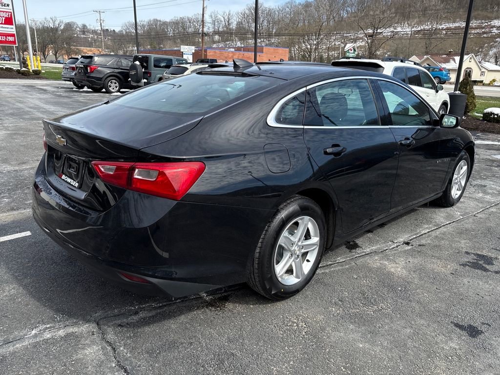 Used 2021 Chevrolet Malibu LS image 5