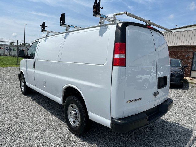 Used 2022 Chevrolet Express 2500 w/ Driver Convenience Package RWD image 10