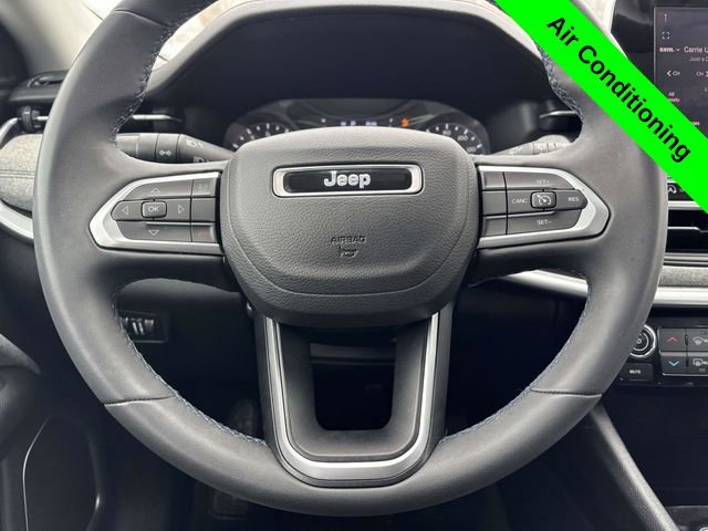 Used 2022 Jeep Compass Latitude image 27