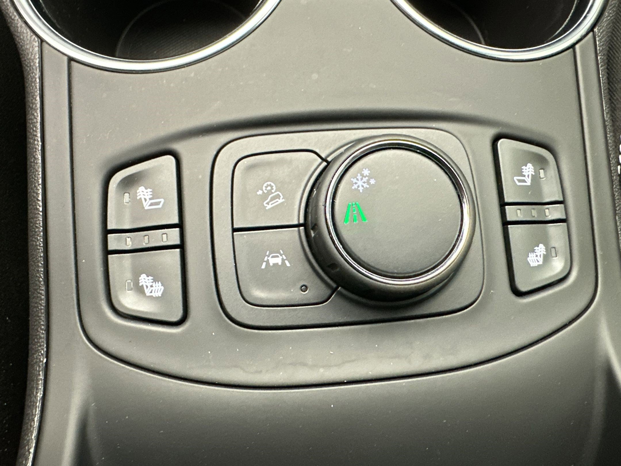Certified 2024 GMC Terrain SLE w/ Driver Convenience Package FWD image 30