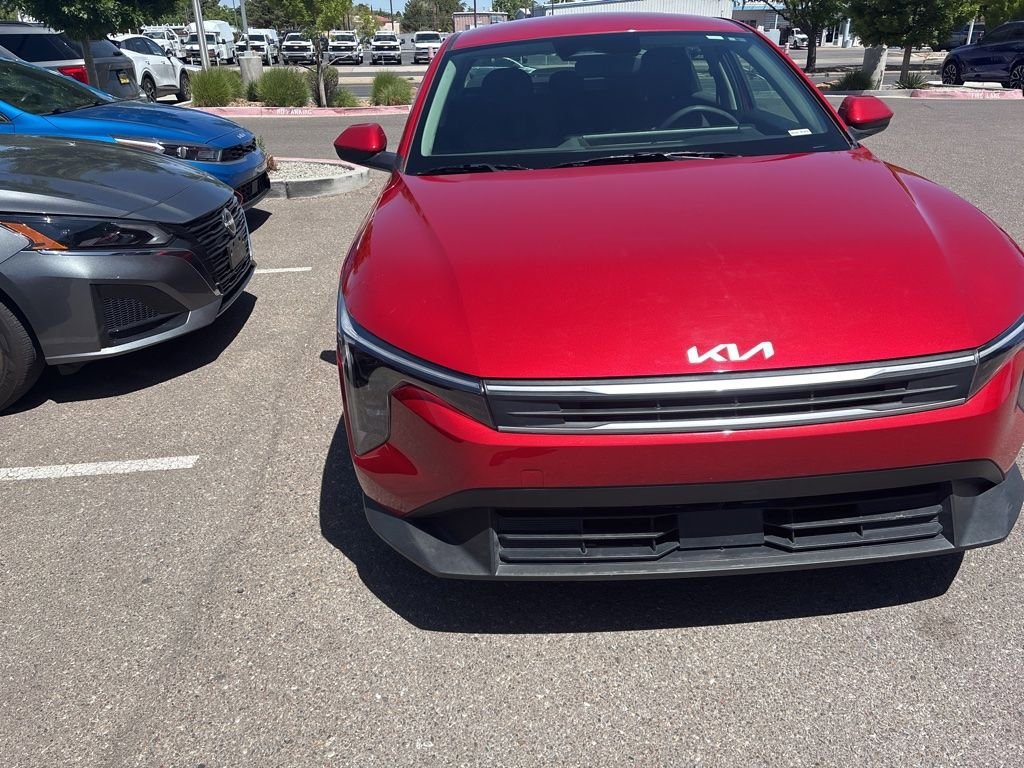 Used 2025 Kia K4 FWD image 5