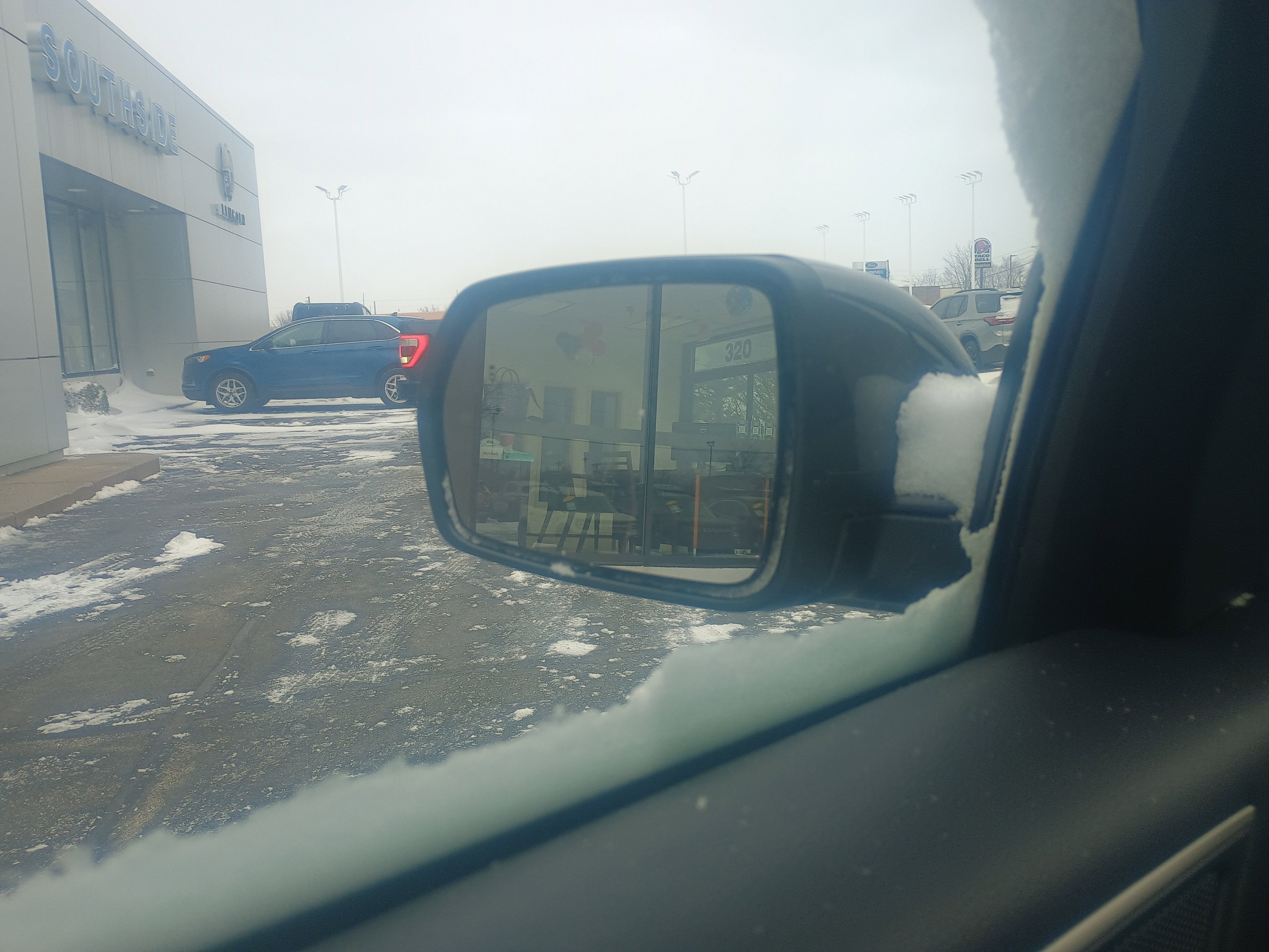 Certified 2020 Ford Edge SEL w/ Convenience Package image 20