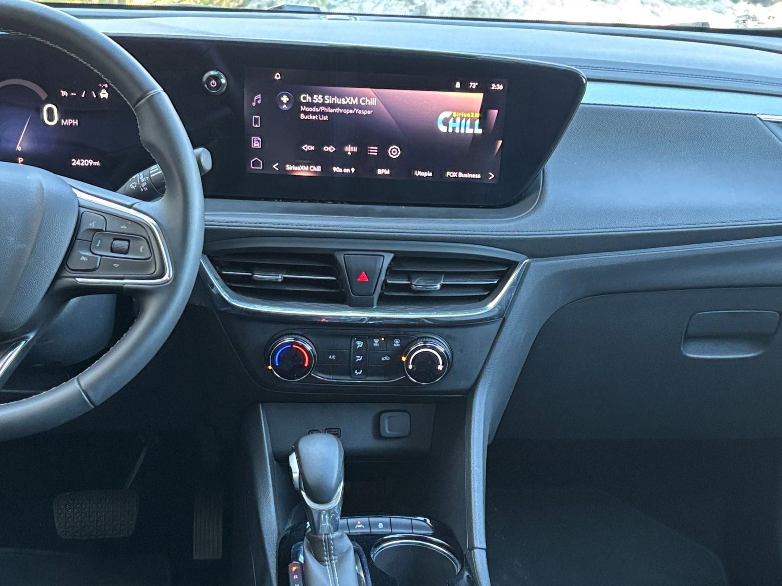 Used 2025 Buick Encore GX Preferred FWD image 17