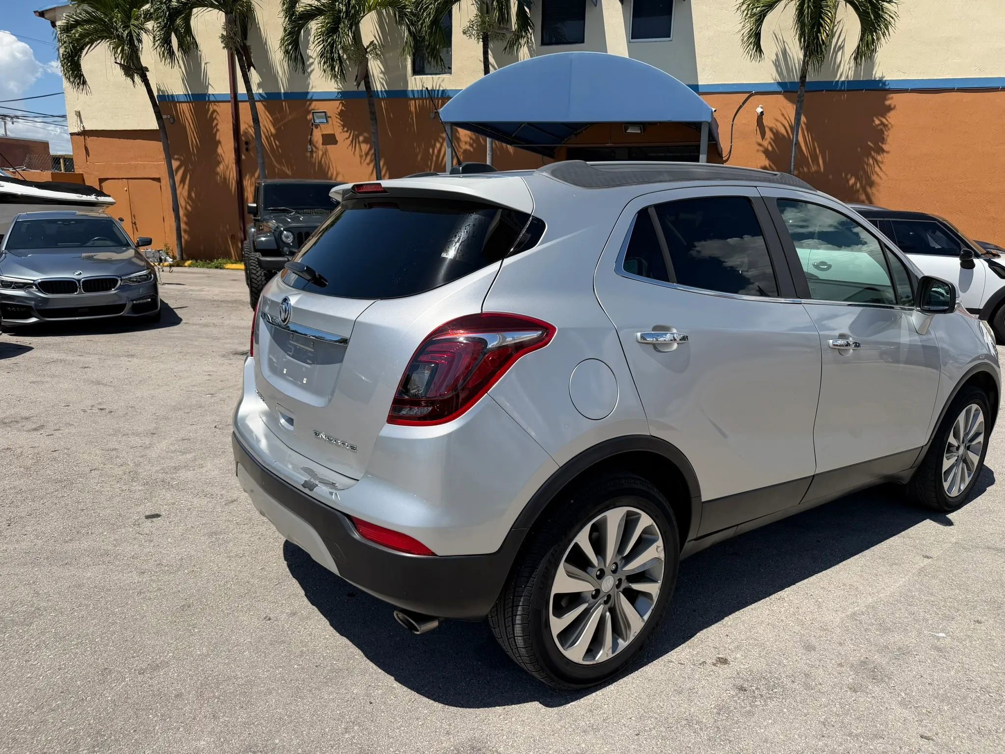 Used 2017 Buick Encore Preferred FWD image 5