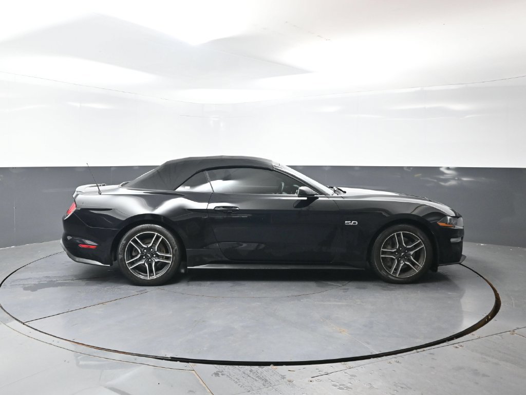 Used 2018 Ford Mustang GT Premium w/ Equipment Group 401A RWD image 3