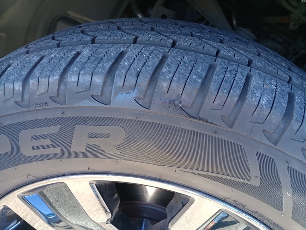 Used 2018 Nissan Armada Platinum w/ Cargo Package image 9