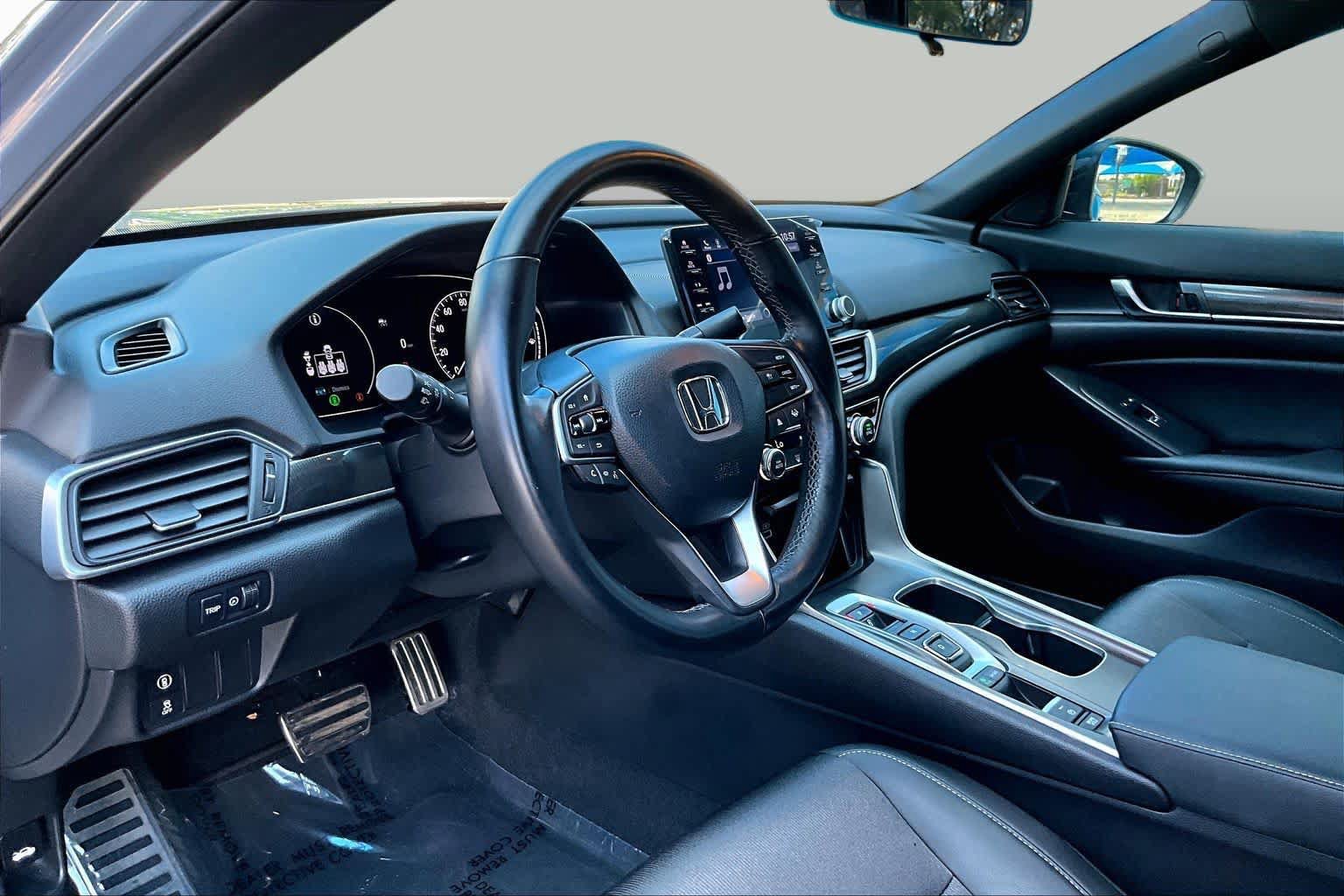 Used 2022 Honda Accord Sport image 18