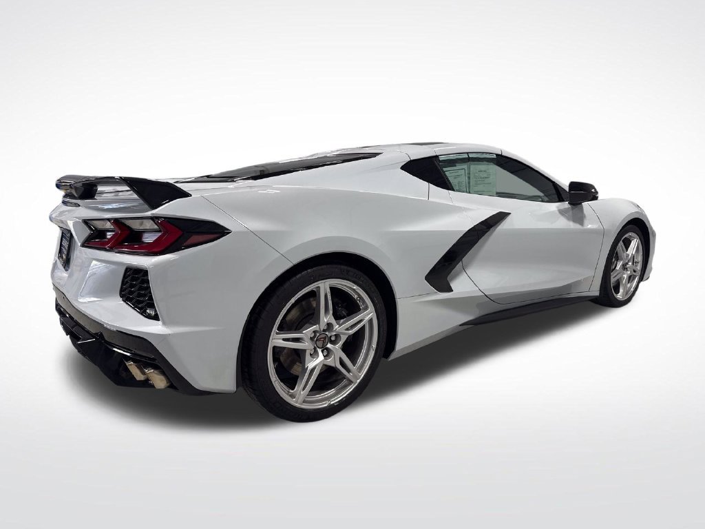 Used 2020 Chevrolet Corvette Stingray Preferred Cpe w/ 2LT Preferred Equipment Group RWD image 45