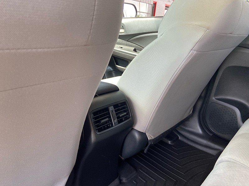 Used 2016 Honda CR-V SE image 9