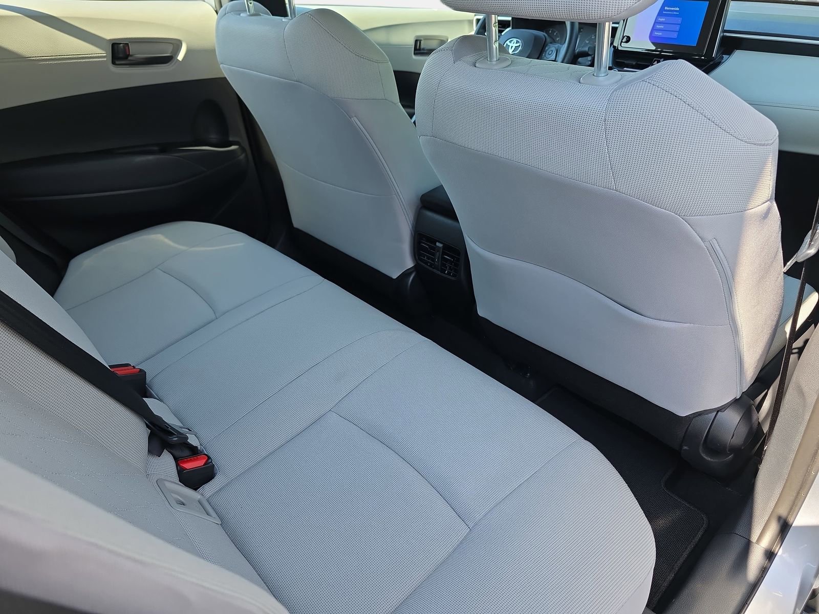 Used 2024 Toyota Corolla Cross L FWD image 11