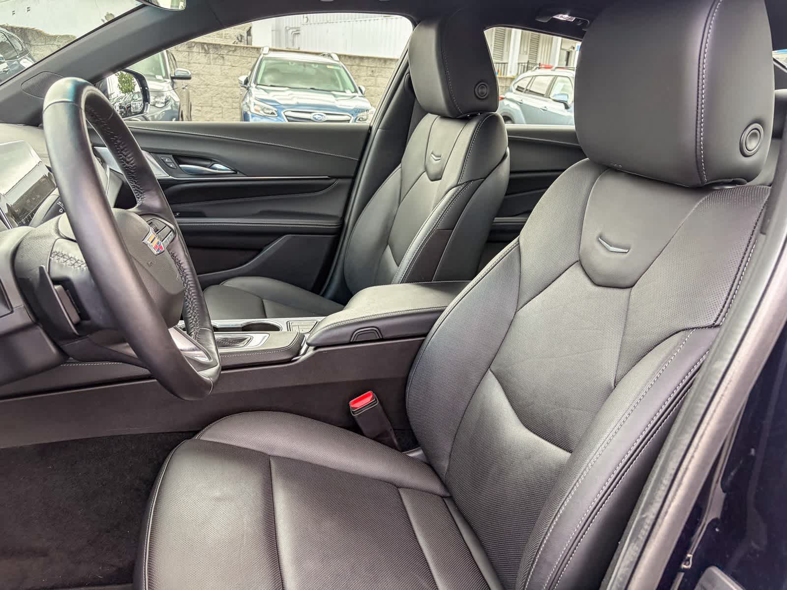 Used 2021 Cadillac CT4 Premium Luxury RWD image 16