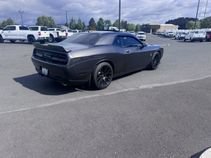 Used 2016 Dodge Challenger R/T Scat Pack w/ Leather Interior Group RWD image 3