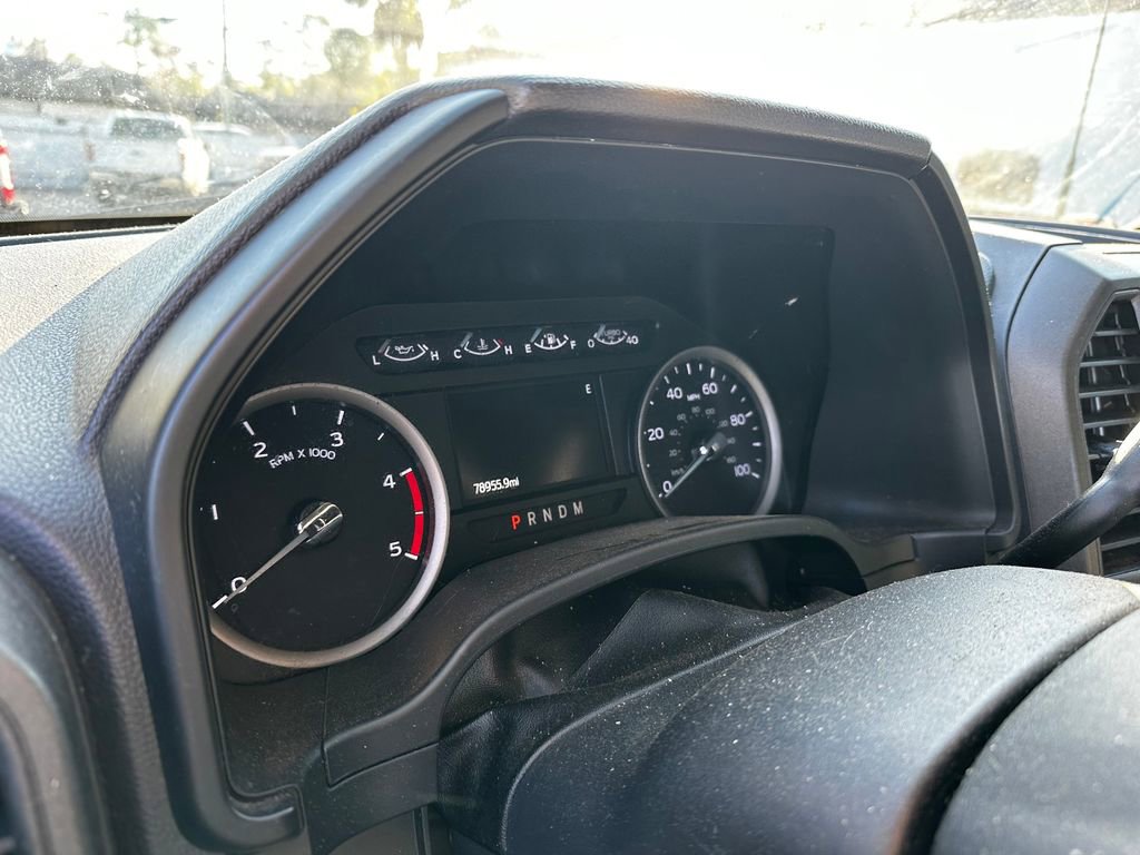 Used 2022 Ford F250 XL w/ Power Equipment Group image 16