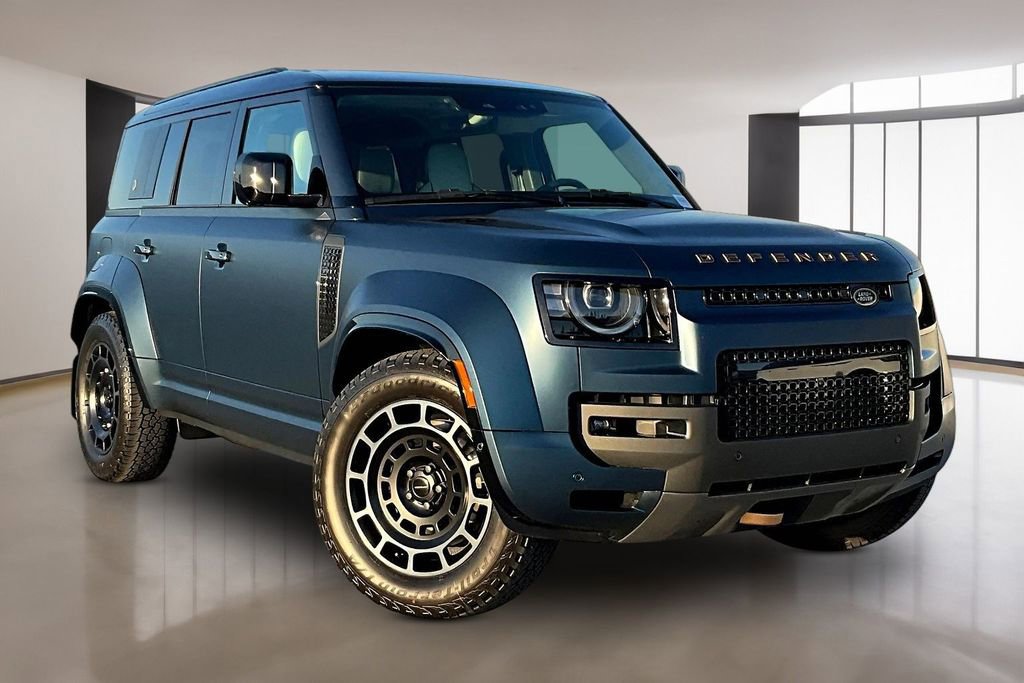 New 2026 Land Rover Defender 110 image 2