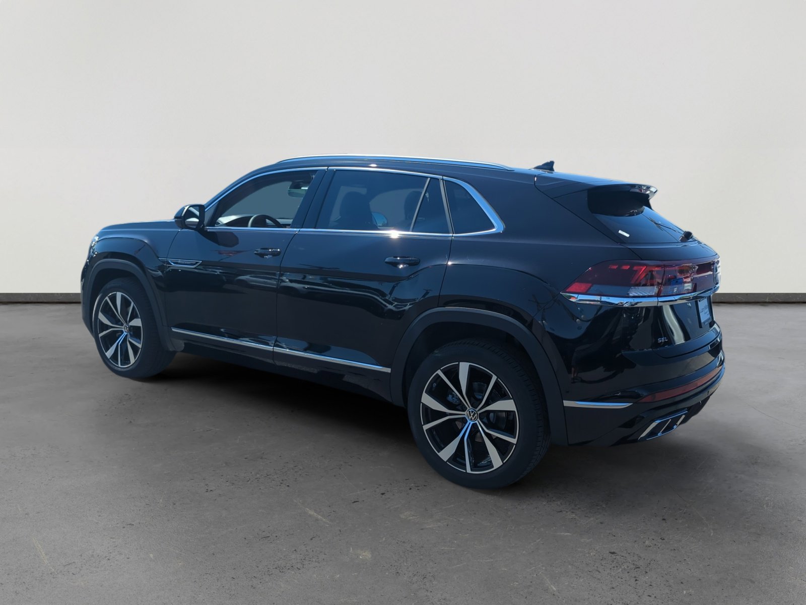 New 2026 Volkswagen Atlas Cross Sport SEL Premium R-Line image 3