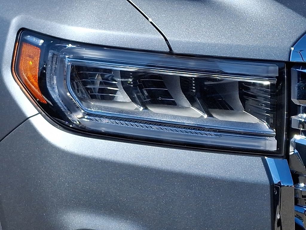 Certified 2023 GMC Acadia Denali w/ Denali Technology Package image 9