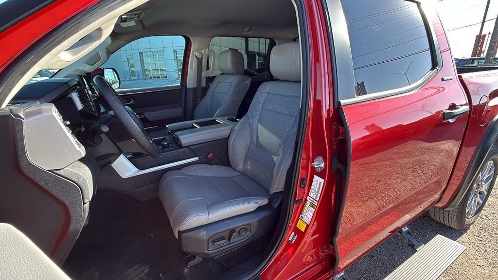 Used 2024 Toyota Tundra Limited image 12