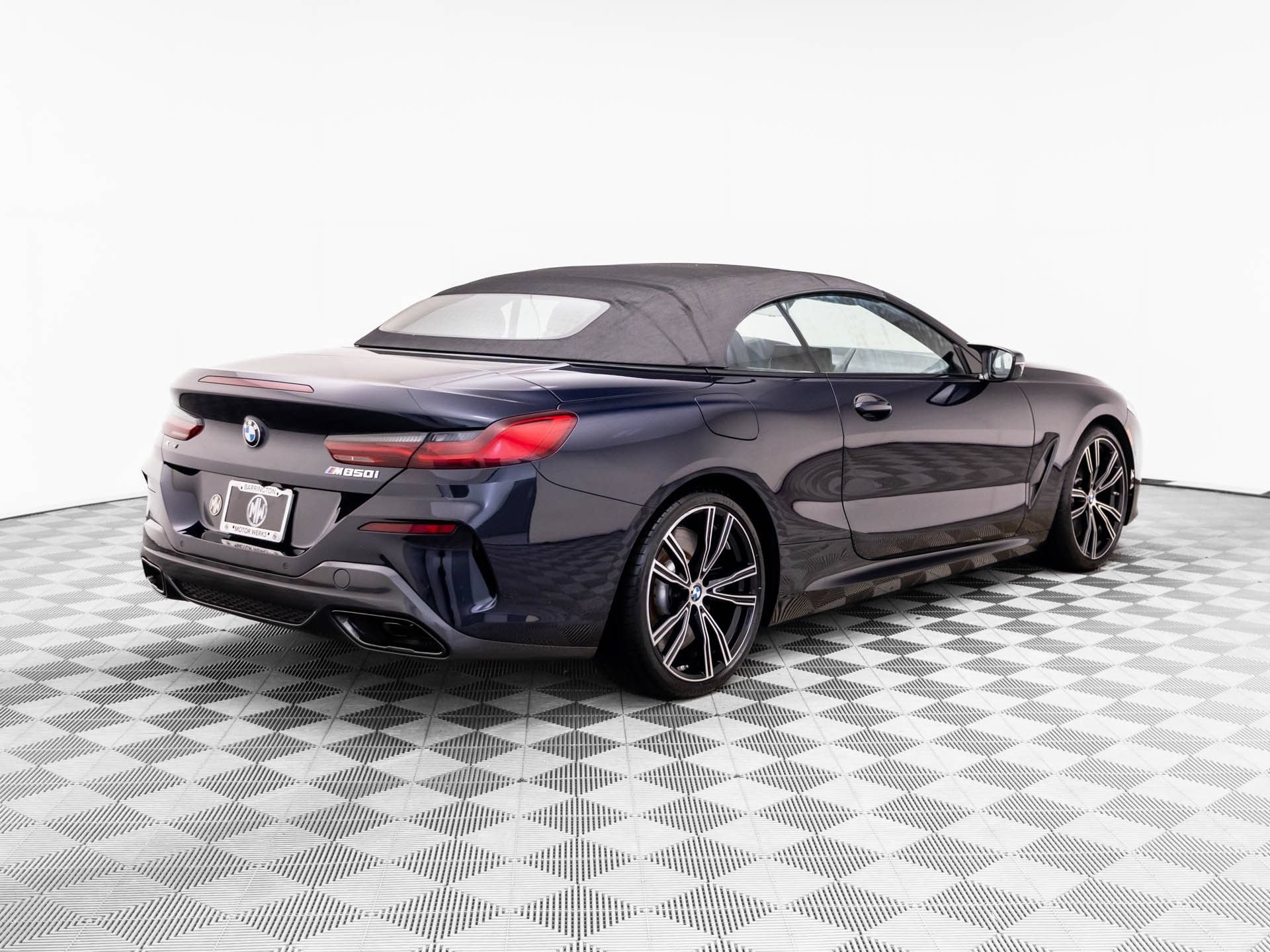 Used 2024 BMW M850i xDrive Convertible AWD/4WD image 5