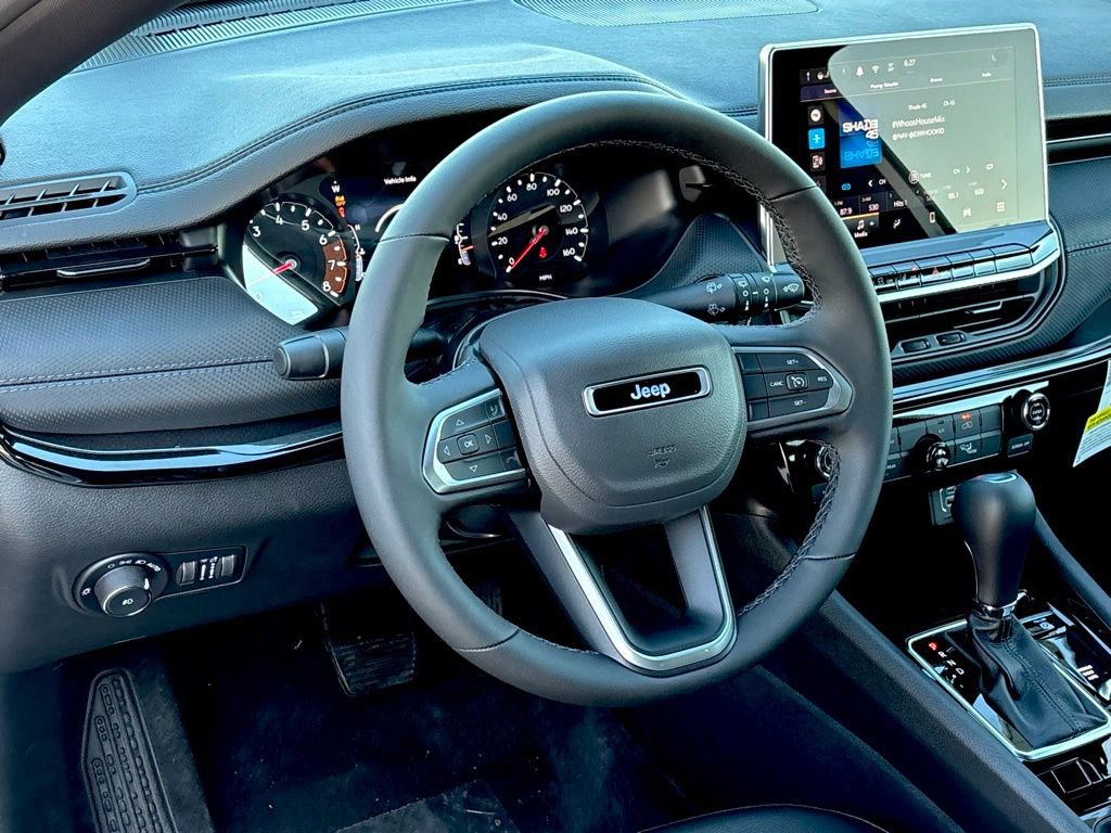 New 2026 Jeep Compass Altitude image 12