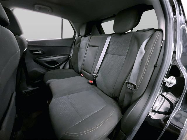 Used 2020 Chevrolet Trax LS w/ Tint and Cruise Package FWD image 25