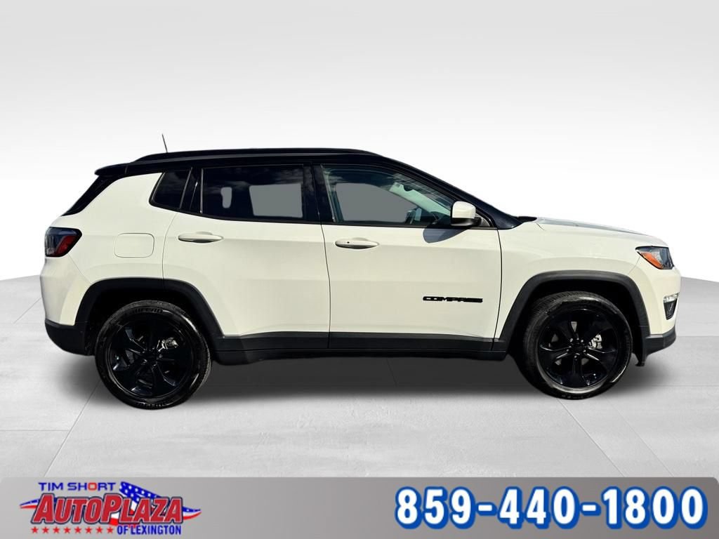 Used 2021 Jeep Compass Latitude FWD image 9
