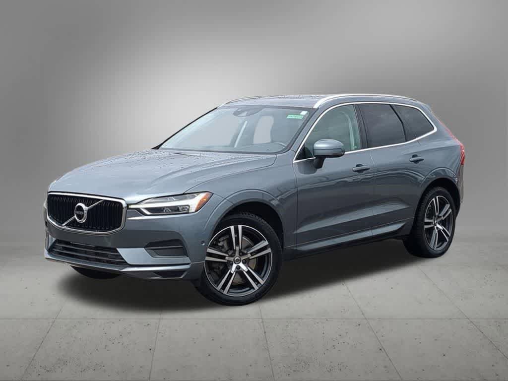 Used 2019 Volvo XC60 T6 Momentum w/ Multimedia Package