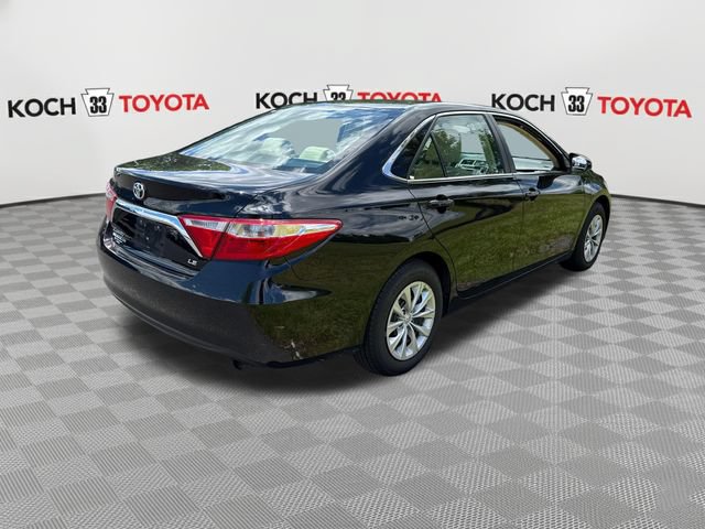 Used 2016 Toyota Camry LE FWD image 8