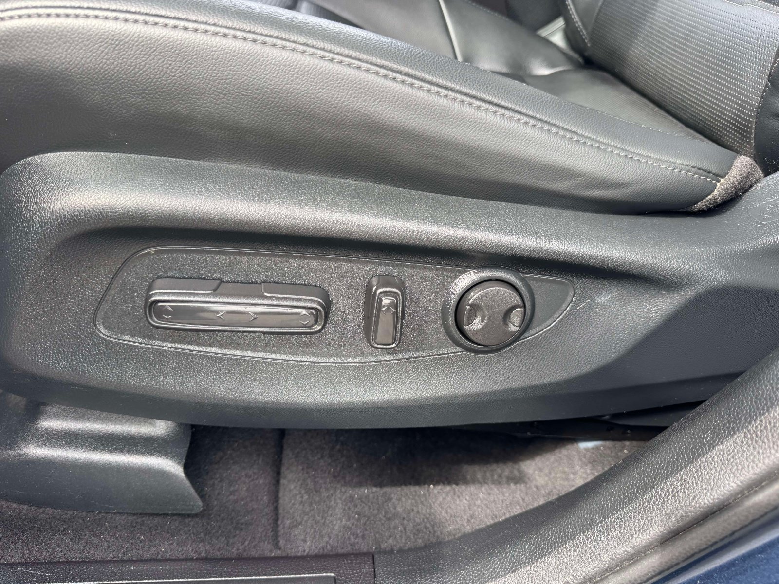Used 2024 Honda CR-V EX-L image 26