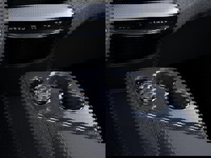 New 2026 Cadillac Optiq Luxury 1 image 23