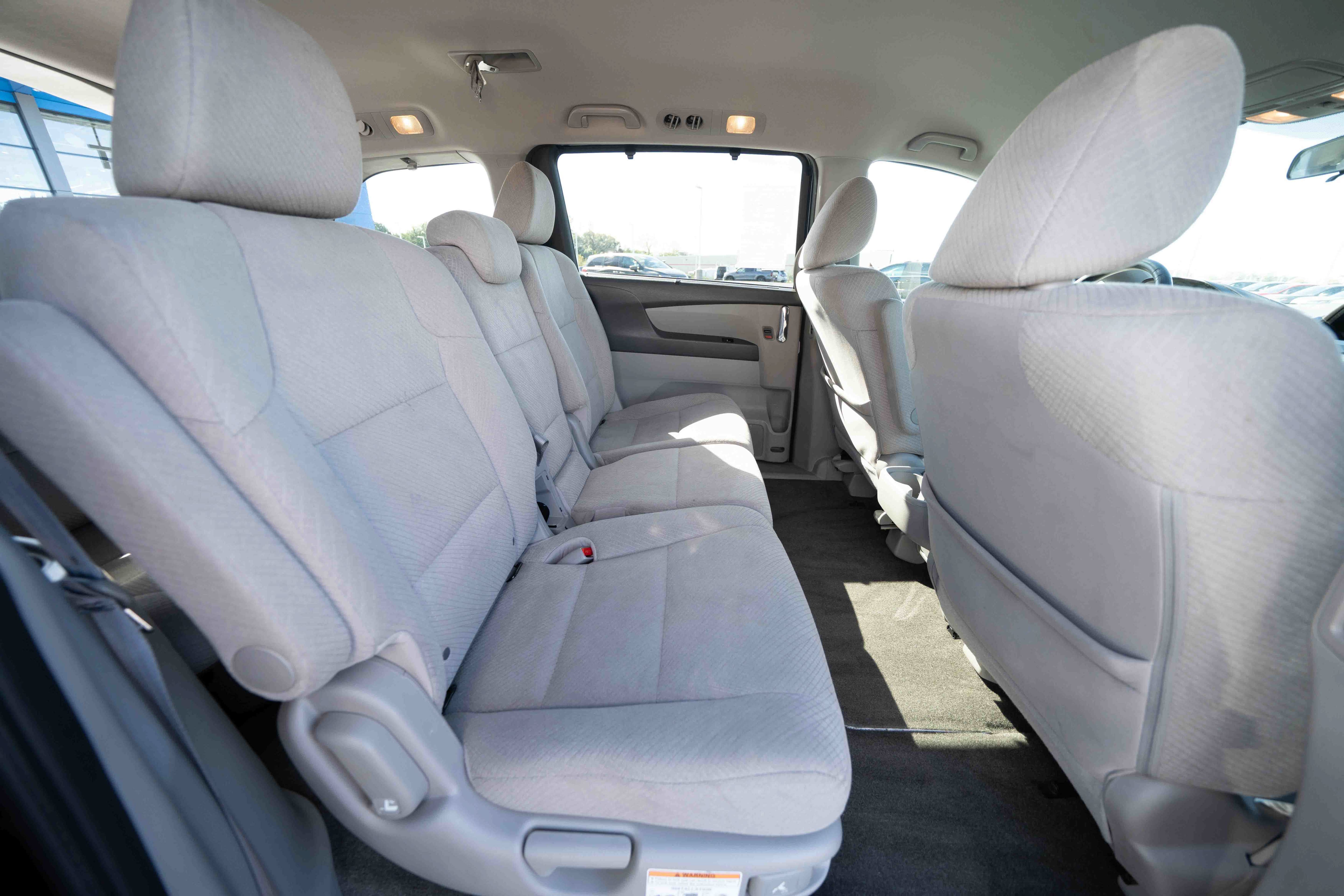 Used 2014 Honda Odyssey EX image 25