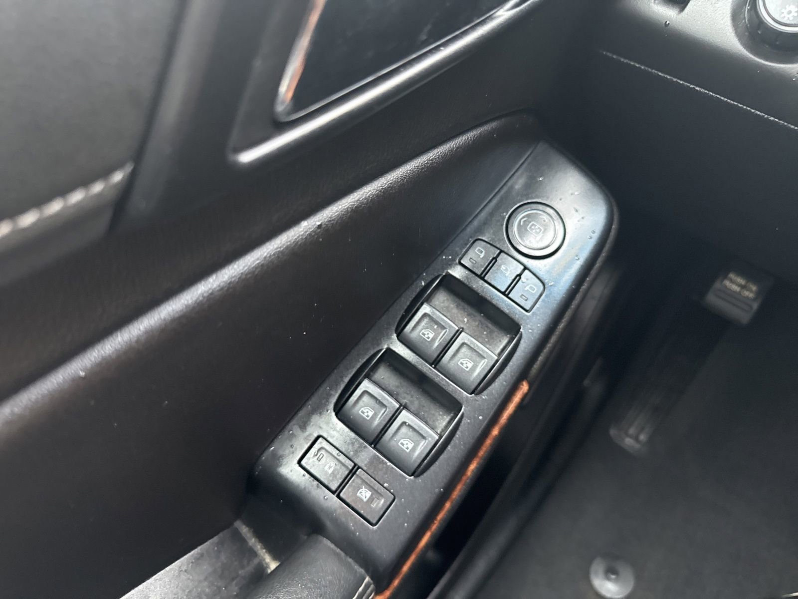 Used 2019 Chevrolet Suburban Premier AWD/4WD image 41