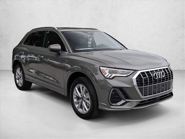 Certified 2025 Audi Q3 2.0T Premium w/ Convenience Package image 6