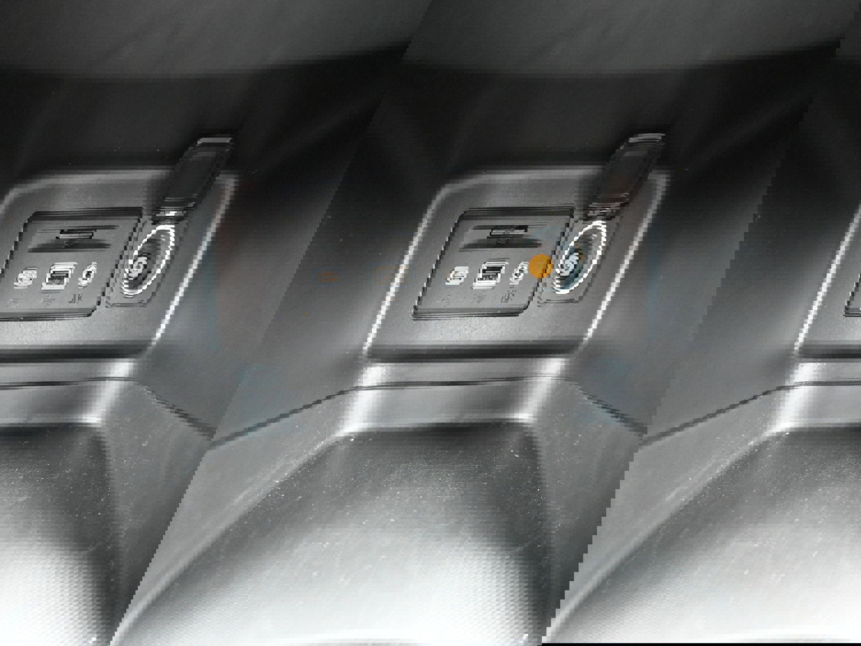 Used 2024 Chevrolet Equinox RS image 21