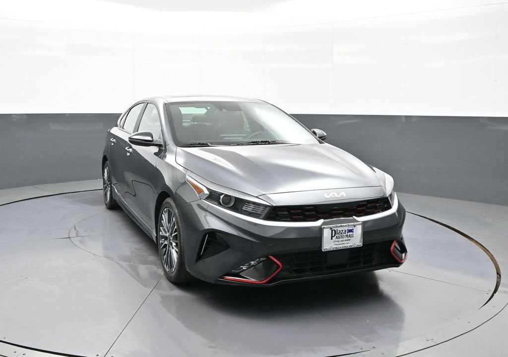 Certified 2024 Kia Forte GT-Line w/ GT-Line Premium Package FWD image 3