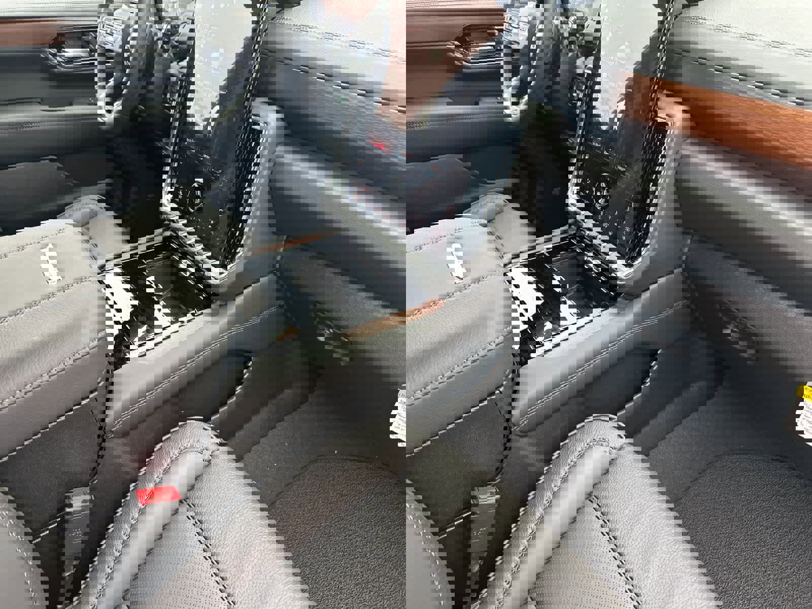 New 2026 GMC Yukon Denali image 16