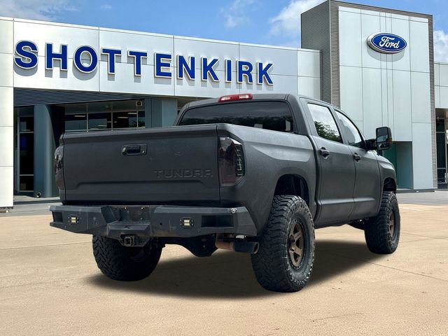 Used 2016 Toyota Tundra SR5 w/ SR5 Upgrade Package AWD/4WD image 8