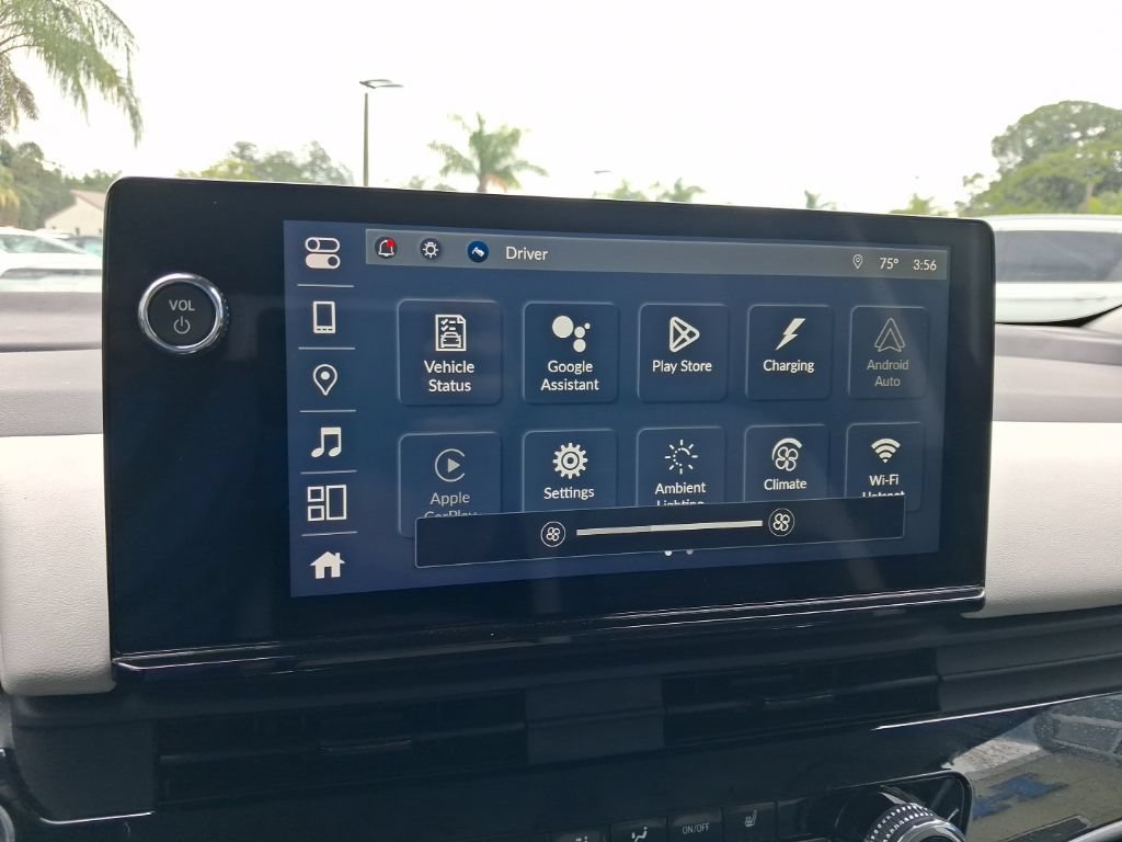 Used 2024 Honda Prologue Touring image 25