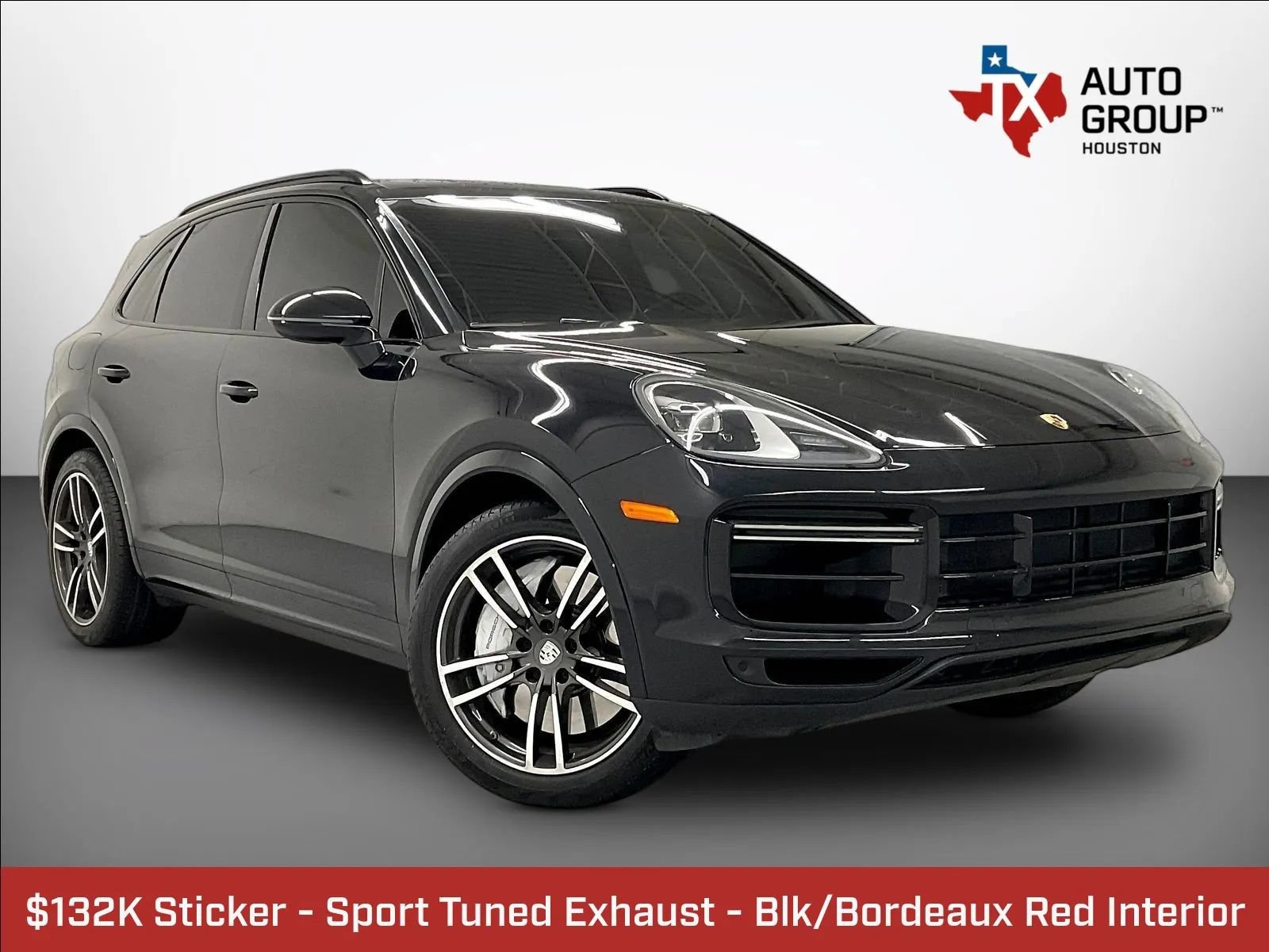 Used 2019 Porsche Cayenne Turbo AWD/4WD image 1