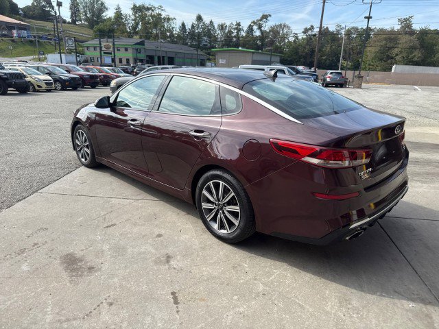 Used 2019 Kia Optima EX w/ EX Premium Package image 3