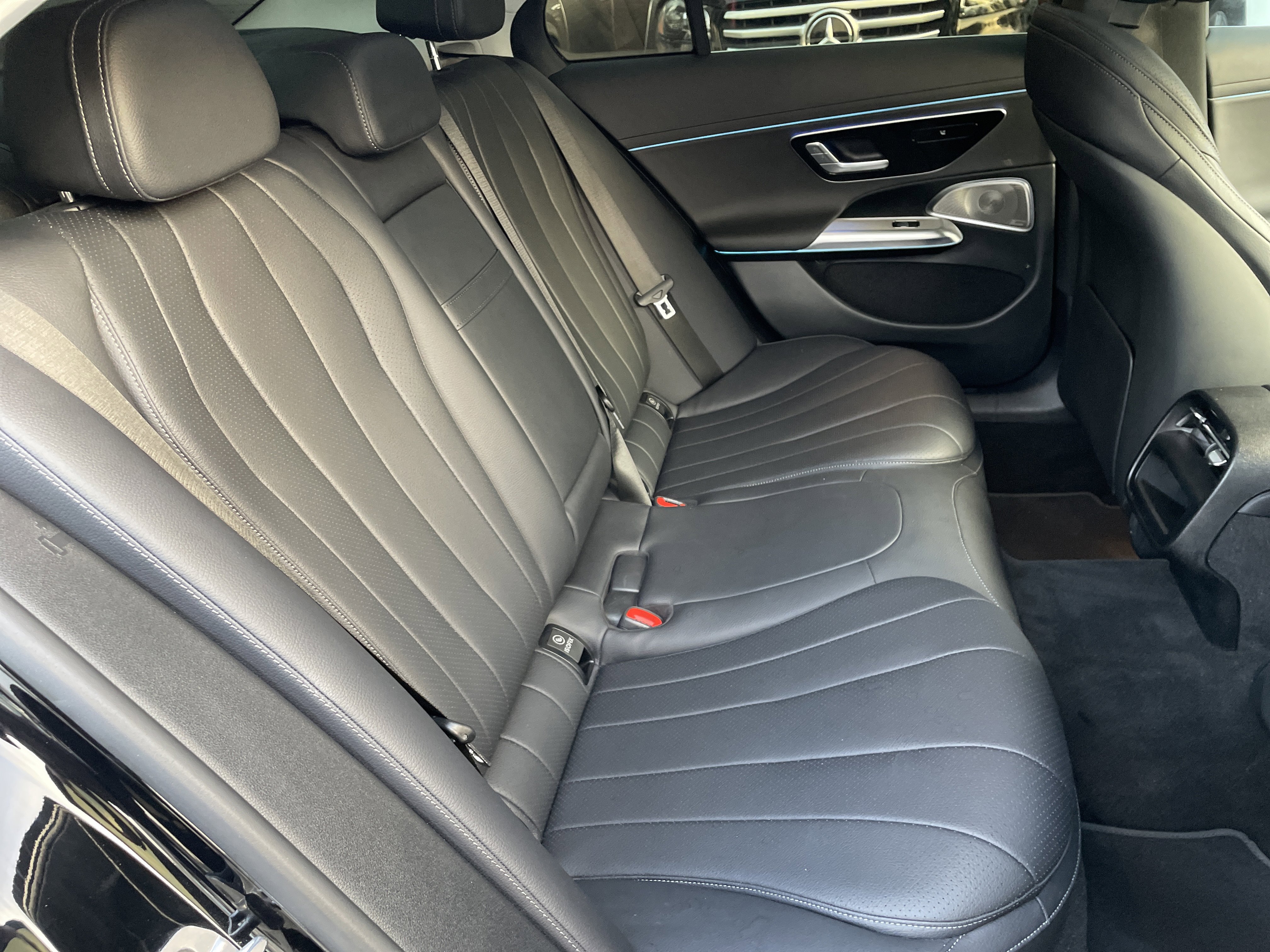 Certified 2025 Mercedes-Benz E 450 4MATIC Sedan image 45