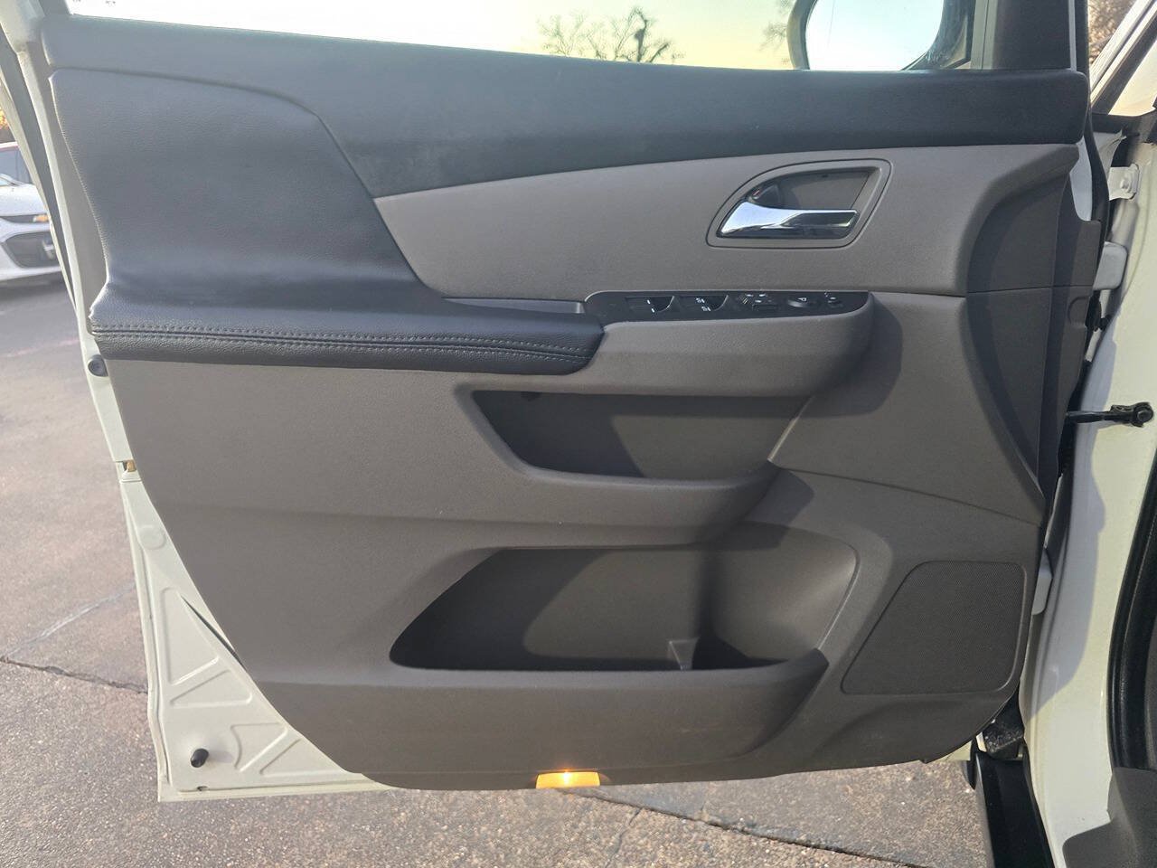 Used 2014 Honda Odyssey EX-L image 12