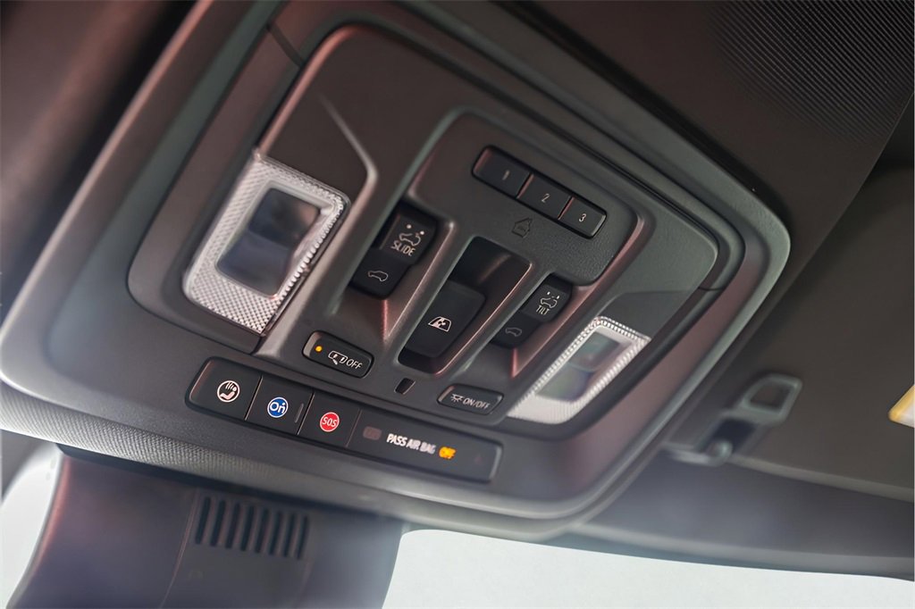 Certified 2024 Chevrolet Silverado 1500 ZR2 w/ Technology Package image 24