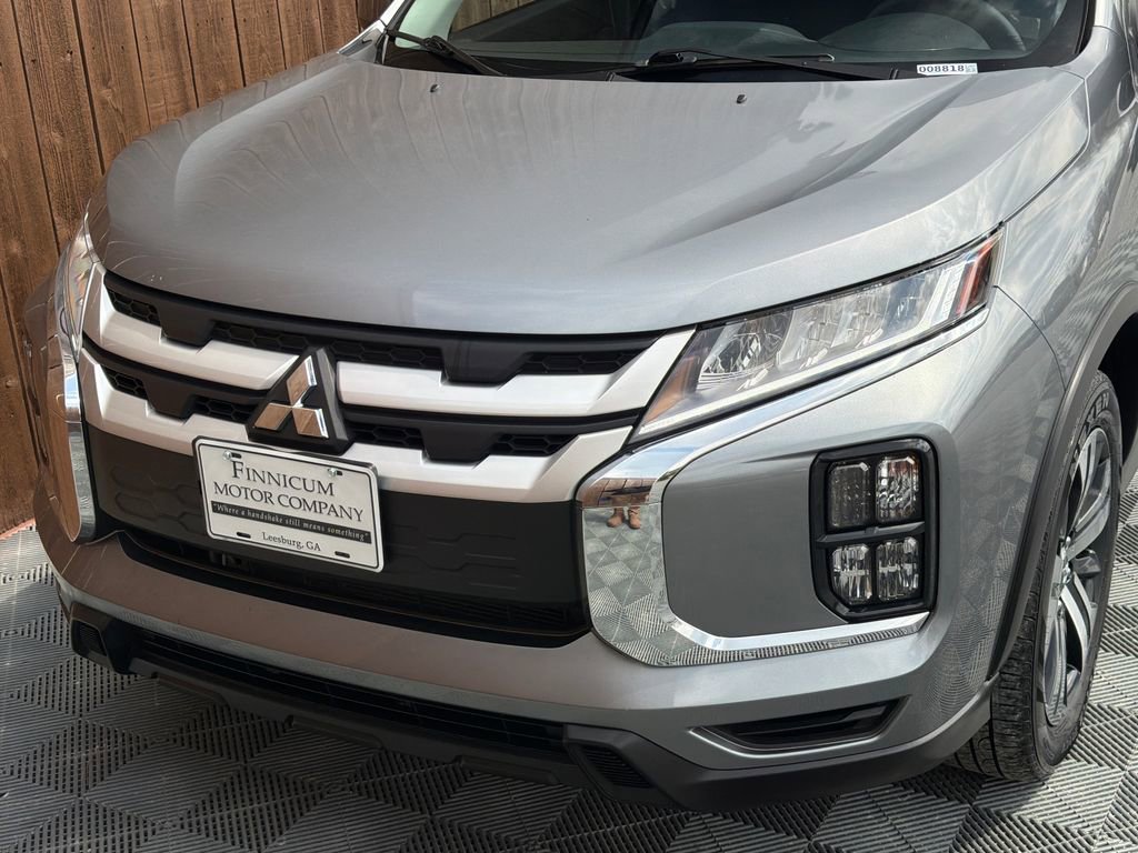 Used 2025 Mitsubishi Outlander Sport ES image 16