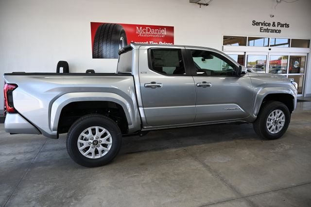 New 2026 Toyota Tacoma SR5 AWD/4WD image 4