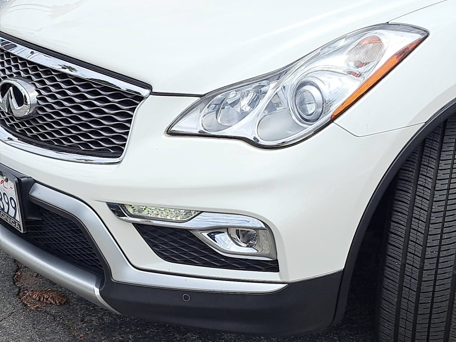 Used 2016 INFINITI QX50 2WD w/ Deluxe Touring Package image 33