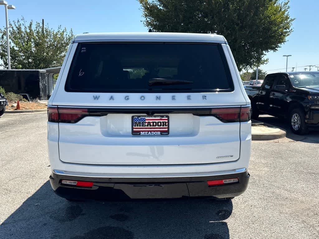 Used 2024 Jeep Wagoneer Series III w/ Flexible Seating Group AWD/4WD image 4