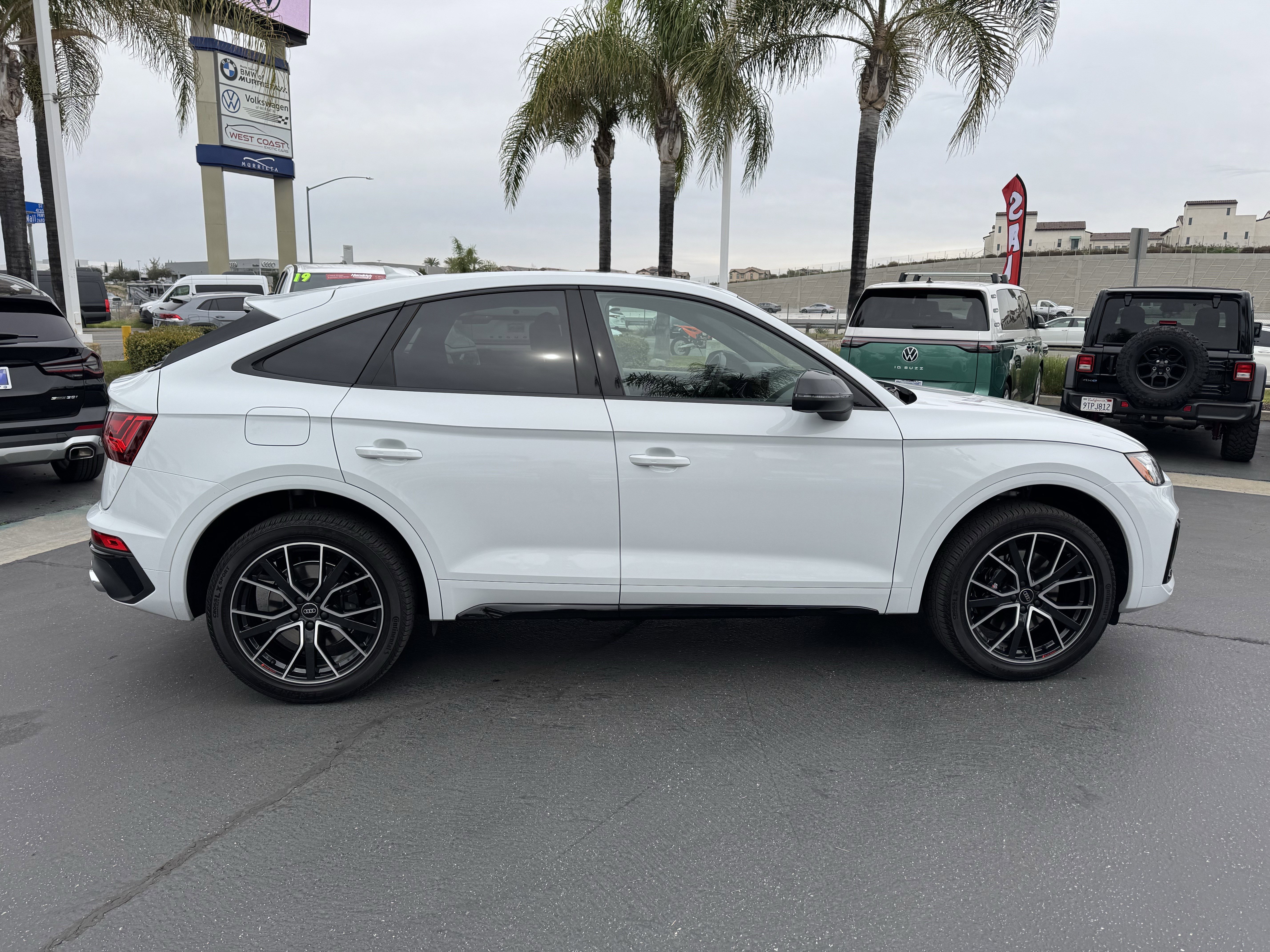 Used 2024 Audi SQ5 Premium Plus w/ Premium Plus Package image 11