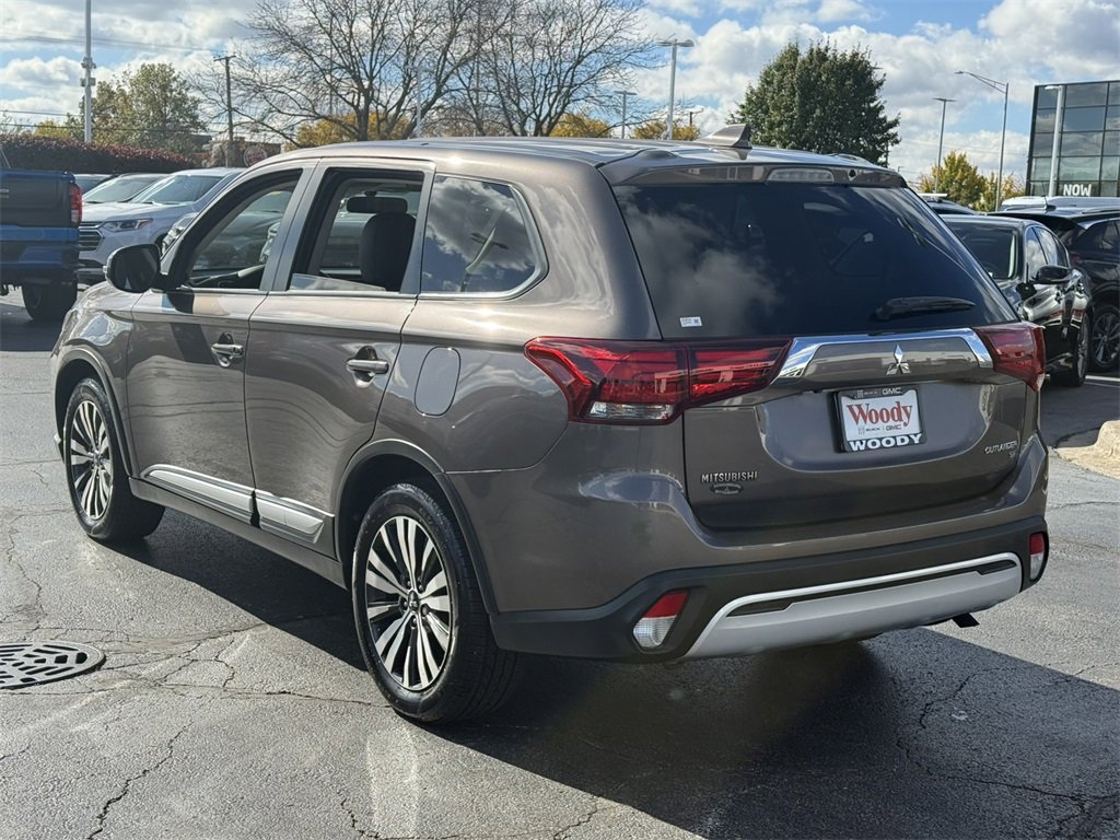 Used 2019 Mitsubishi Outlander SE image 6