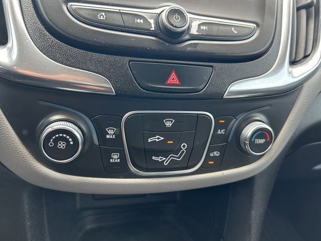 Used 2020 Chevrolet Equinox LS w/ LPO, Blackout Package FWD image 26