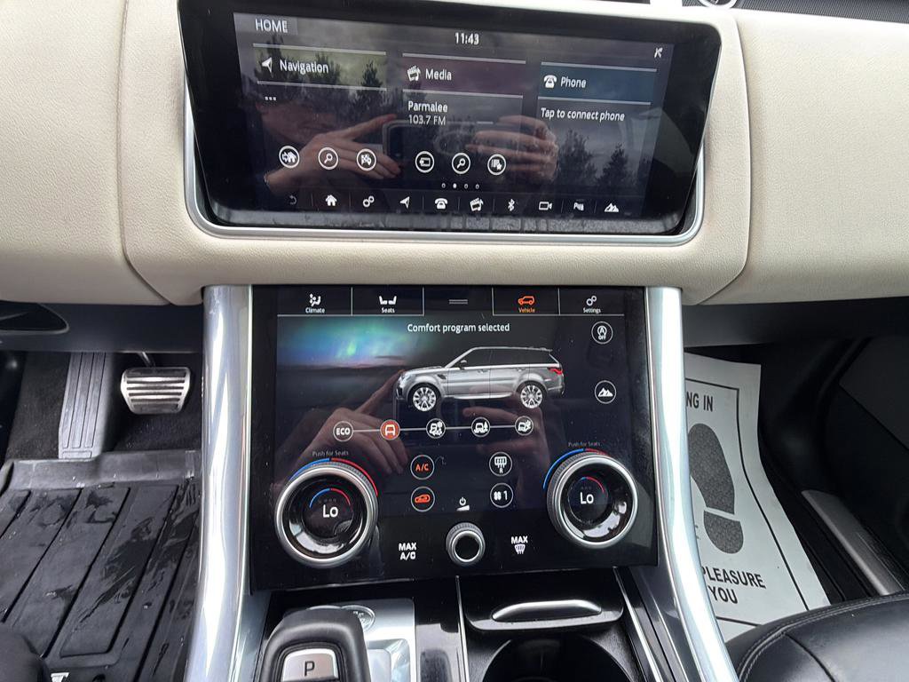 Used 2021 Land Rover Range Rover Sport HSE Silver Edition image 28